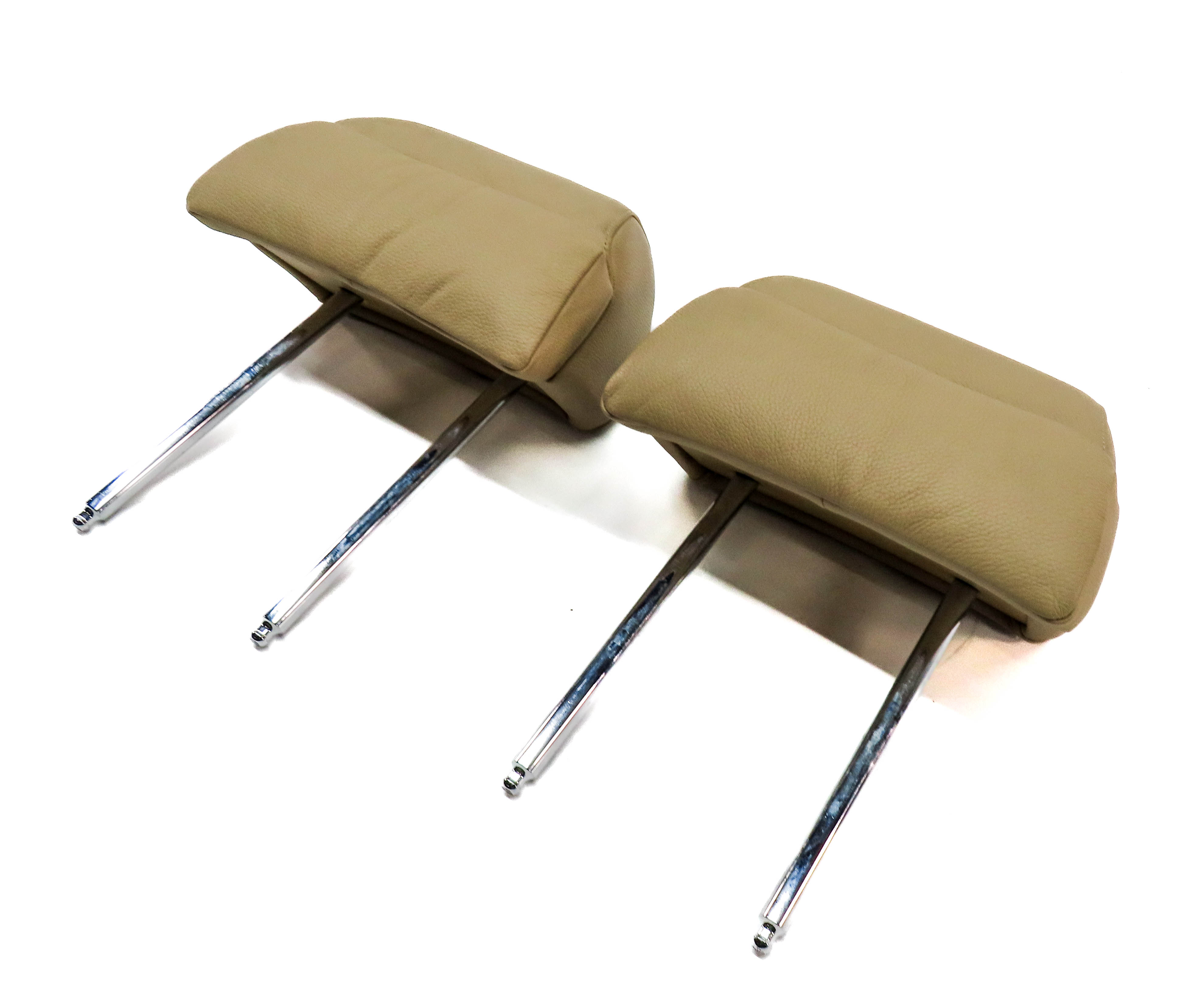 04-07 BMW 525i 530i 545i 550i M5 (E60 FRONT LEFT & RIGHT HEADREST SET/2 (Beige) — exact item pictured